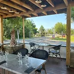 호텔 The Originals Boutique, Lakeside, Biscarrosse , 3*