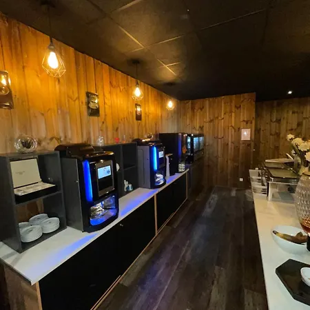 The Originals Boutique, Lakeside, Biscarrosse ,