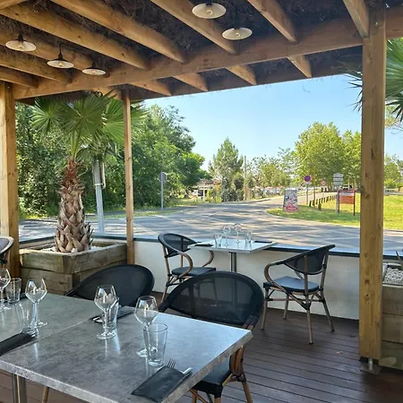 Hotel The Originals Boutique, Lakeside, Biscarrosse , 3*