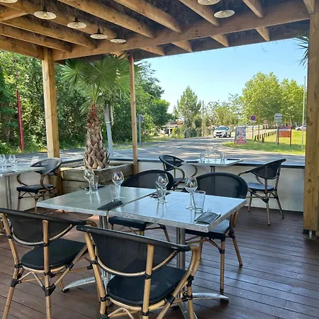 The Originals Boutique, Lakeside, Biscarrosse , Hotel