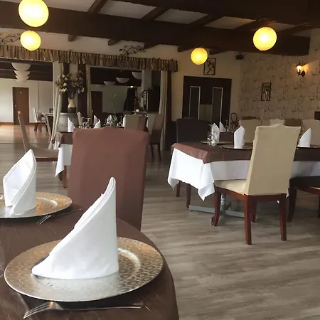 Lakeside Hotel Parentis-en-Born