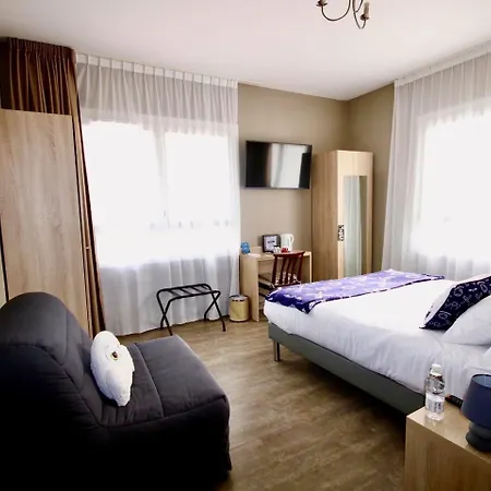 Lakeside Hotel Parentis-en-Born