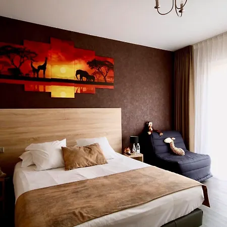The Originals Boutique, Lakeside, Biscarrosse , Hotel