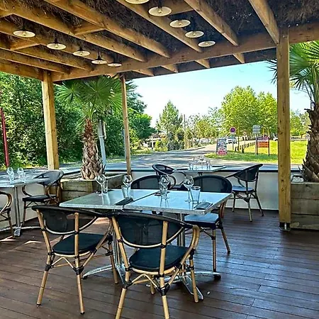 Hotel Lakeside Parentis-en-Born