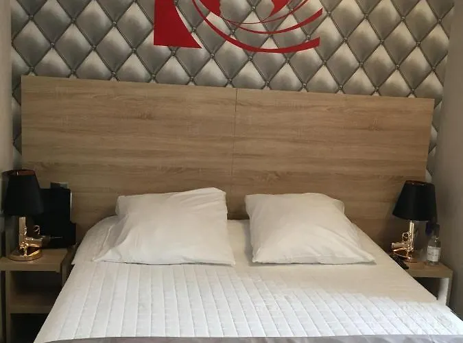 Hotel The Originals Boutique, Lakeside, Biscarrosse , 3*