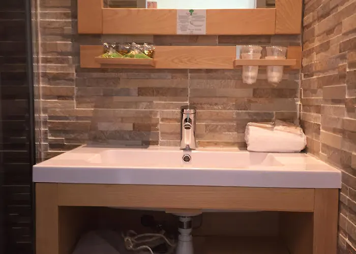 Hotel The Originals Boutique, Lakeside, Biscarrosse , 3*